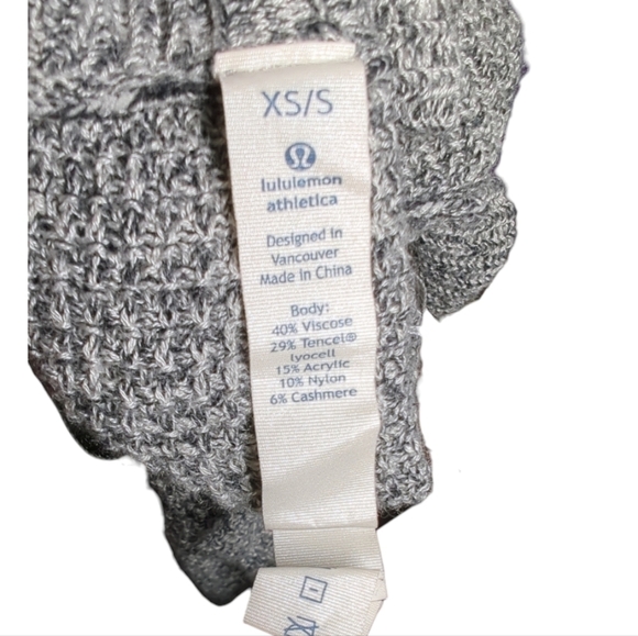 Lululemon Breeze Easy Wrap Heathered Light Grey / Heathered Deep Coal Size XS/S - Picture 5 of 10